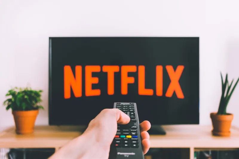 Hold the Signal: Why the Smartest Fans Are Waiting Before They Watch